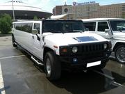 Элитный лимузин Hummer H2 белого/черного цвета с водителем.