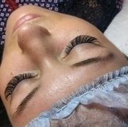 Наращивание ресниц 1499 тг