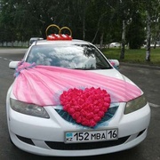 Прокат свадебных украшений на автомобиль